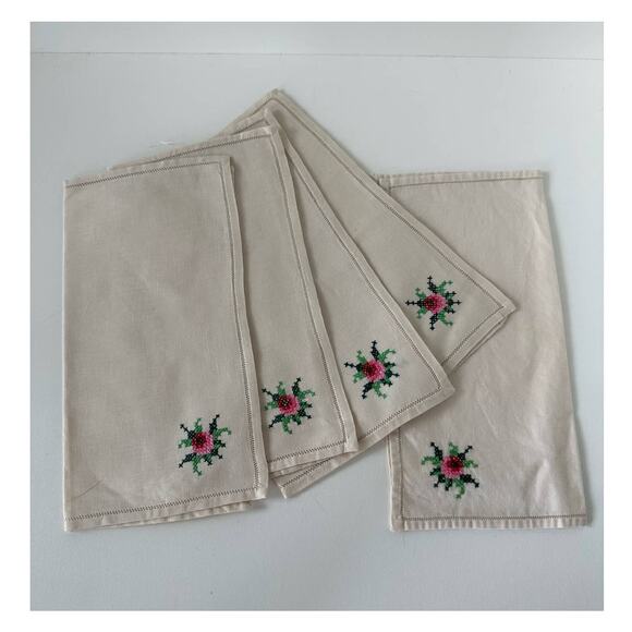 Vintage Cross Stitch Cocktail Napkins, set of 5 - Picture 1 of 6